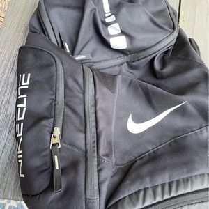 Nike Elite Max Air Basketball Backpack